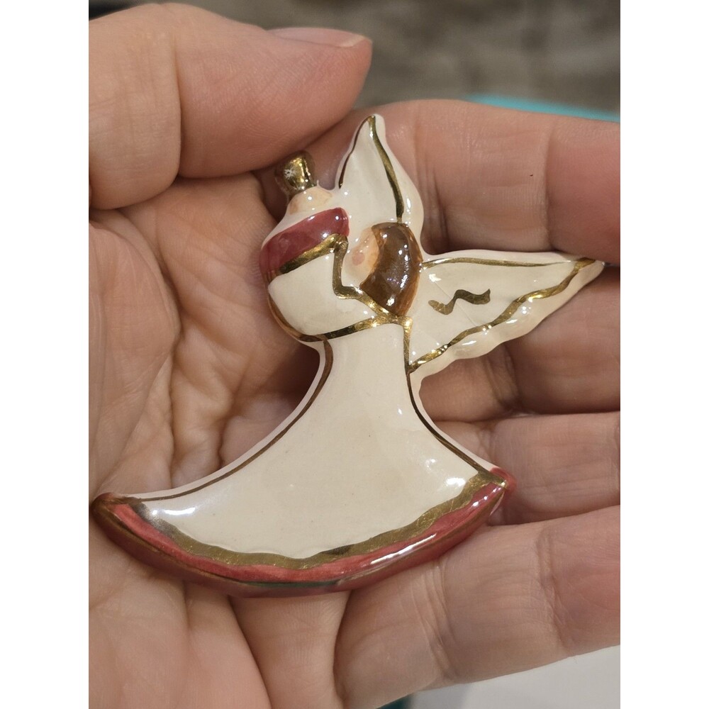 Vintage Angel in Flight Enamel Brooch Pin Cream Burgundy Gold Tone #1203
